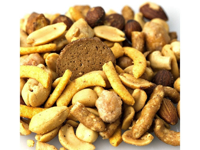 Crunch 'N Nuts Bar Mix -2 LBS