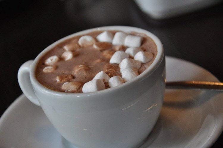 YANKEETRADERS Brand, 2 LB Premium Hot Chocolate Mix and 1/4 LB Vanilla Marshmallows